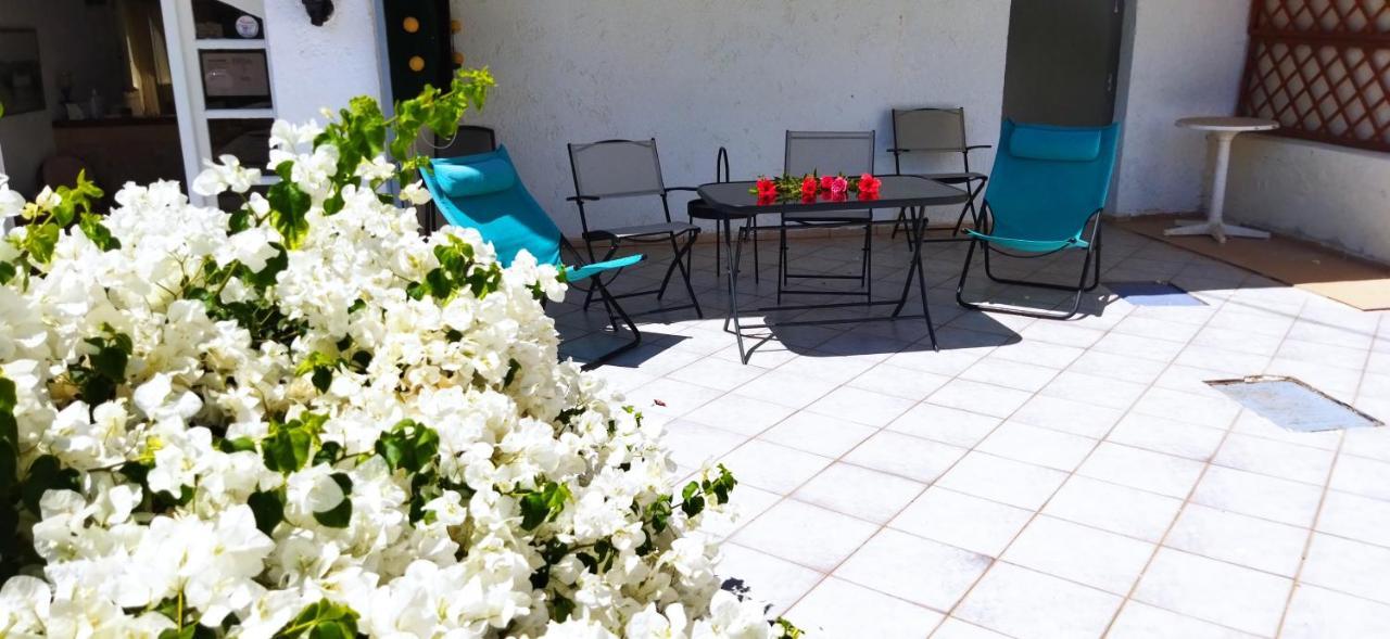 Cleo Rooms 250M From The Beach マリア エクステリア 写真